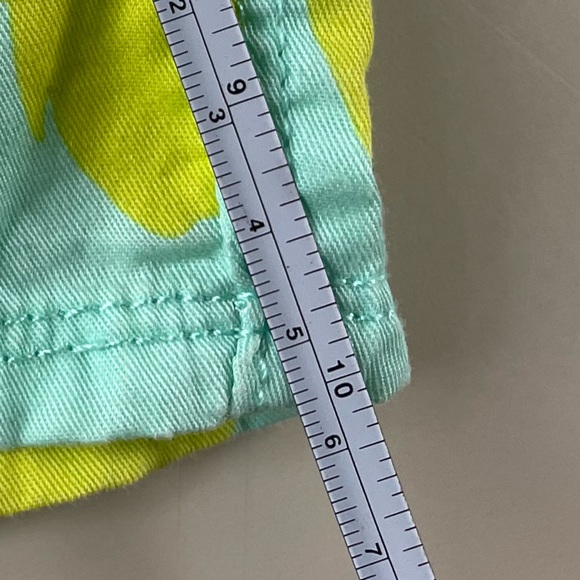 Roxy beach shorts | Low-Mid Ride | 100% cotton | Size L Cute!! - Picture 4 of 8